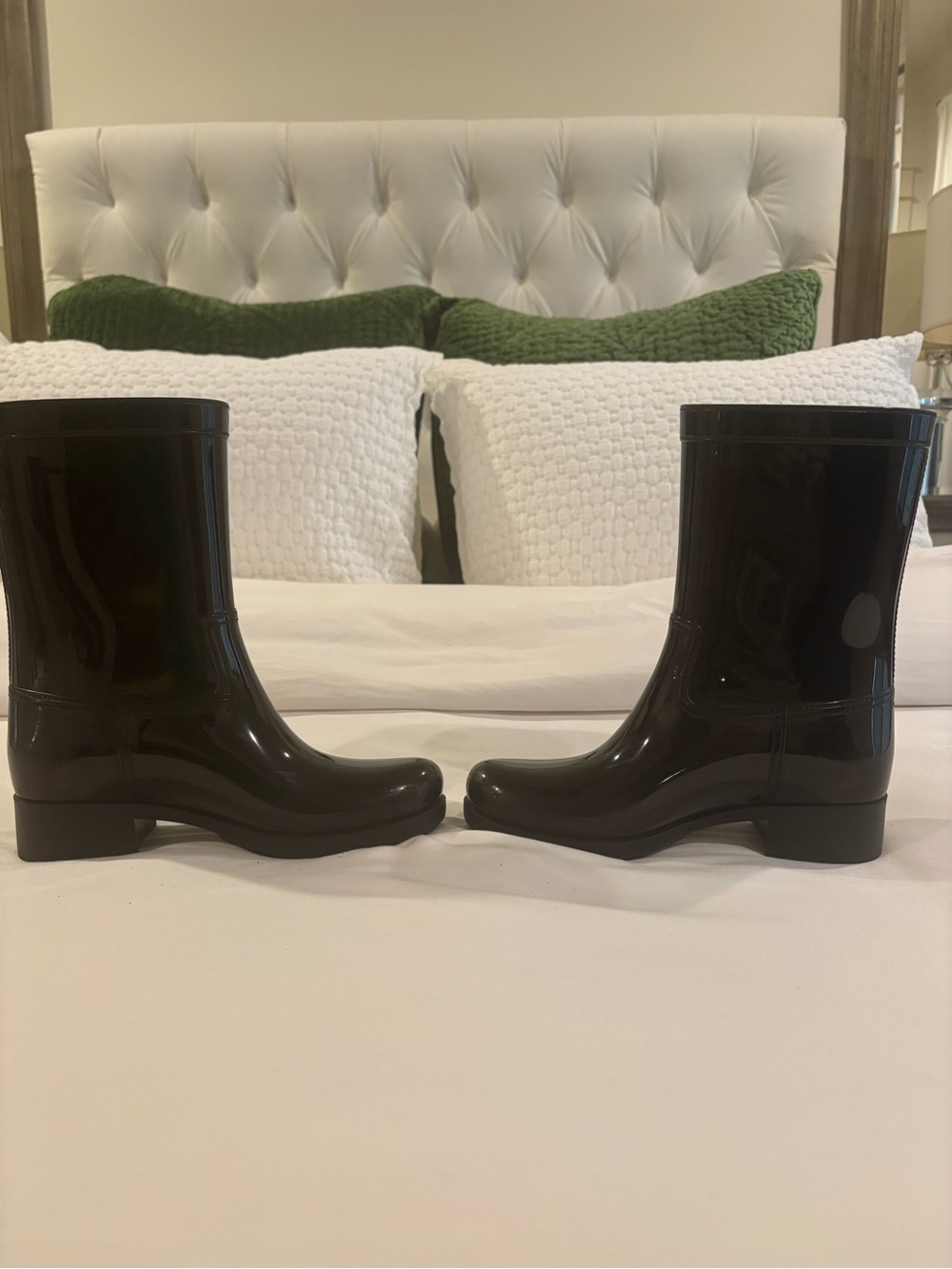Prada Black Patent Mid Calf Rain
Boots SZ 38 - Picture 7 of 17